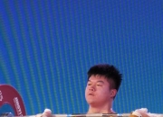 开云体育官网在线-举重比赛中青训新秀惊艳亮相，胜出机会几何？的简单介绍